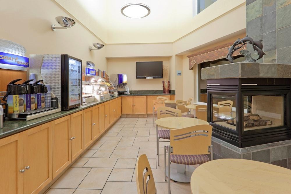 Fairfield By Marriott Inn & Suites San Francisco Pacifica Exterior photo